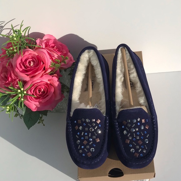 UGG Shoes - UGG Ansley Stud II Moccasin